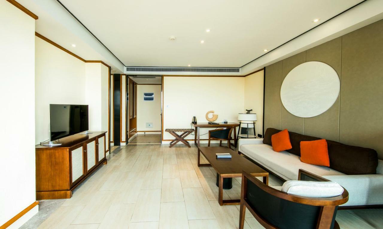 Wyndham Shenzhou Peninsula Hotel Wanning Exterior photo